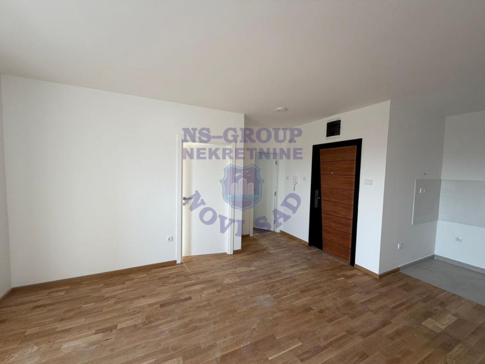 Slika 3 - Jendoiposoban stan na Klisi!